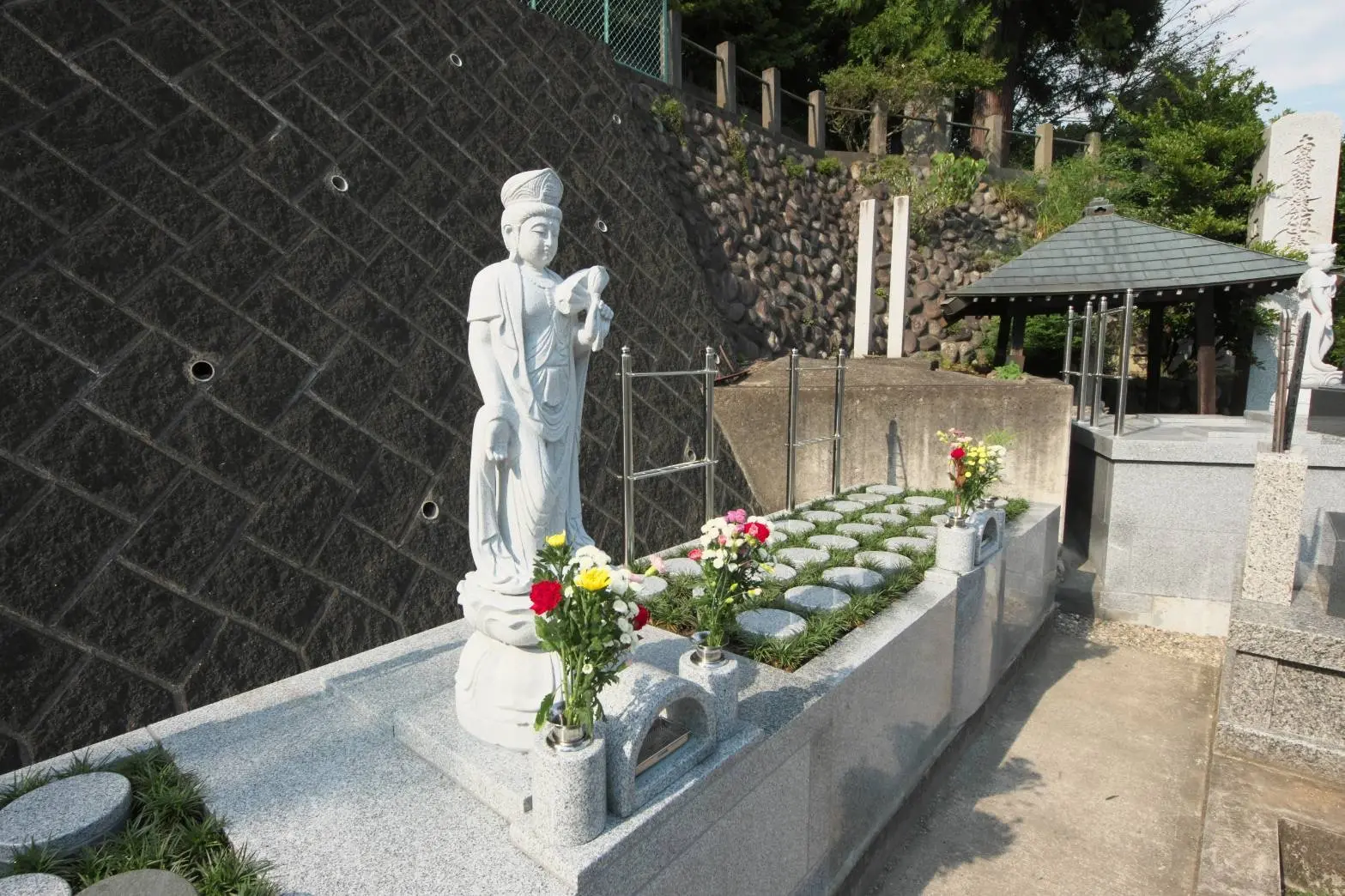 沼田ガーデニング樹木葬