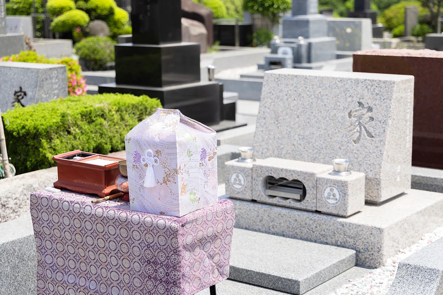 ご遺骨を個別に安置する